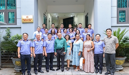 Viện KSND quận Hai Bà Trưng đón tiếp đoàn Viện KSND tối cao Cuba